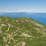 In Skitaca With Pool And Sea Views * Koromačno