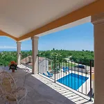 In Skitaca With Pool And Sea Views Vila *