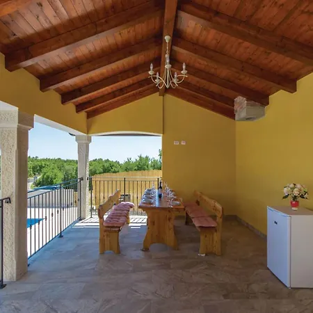 With Private Pool & Sea View * Koromacno